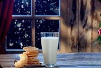Animated: Milk and Cookies by Snowy Window email background